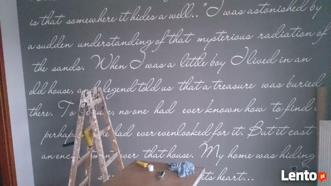 tapetowanie ścian-fototapety-509-983-864-montaż sztukaterii