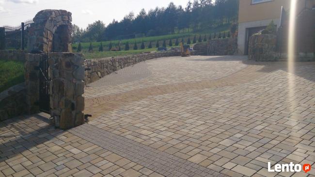 Układanie kostki brukowej Sanok, Lesko i okolice - NOWBRUK
