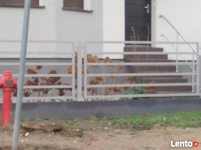 Ogrodzenia , bramy , kowalstwo , stal nierdzewna