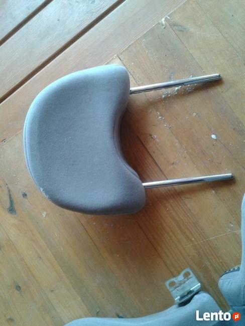 Zagłówki nissan primera P11 1996-2002 r lift