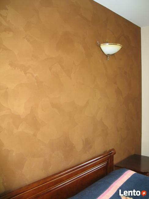 Corado dekoracja naścienna imitująca atłas