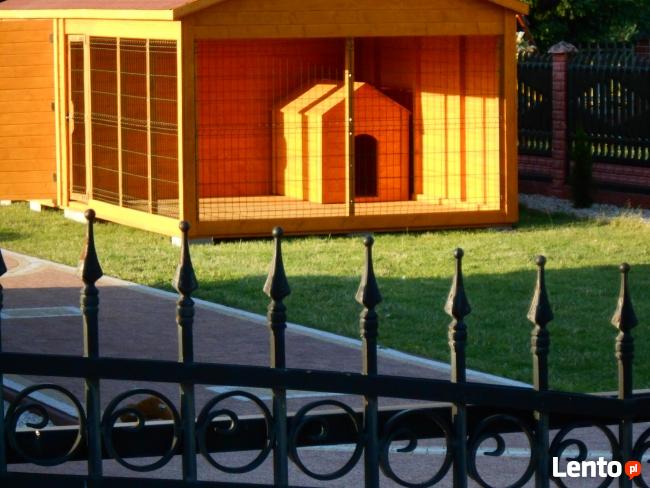 Kojec z pomieszczeniem gospodarczym 6 na 3 m