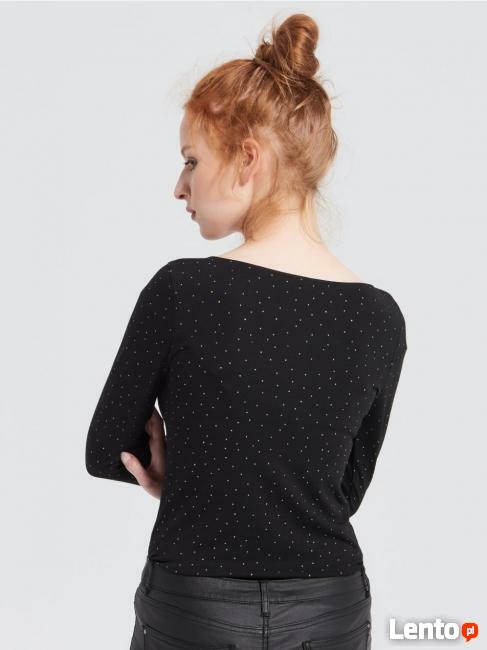 Bluzka z brokatowym akcentem Sinsay