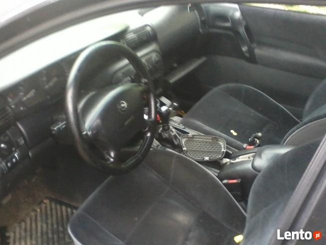 Opel omega b 2.0 16 v czesci