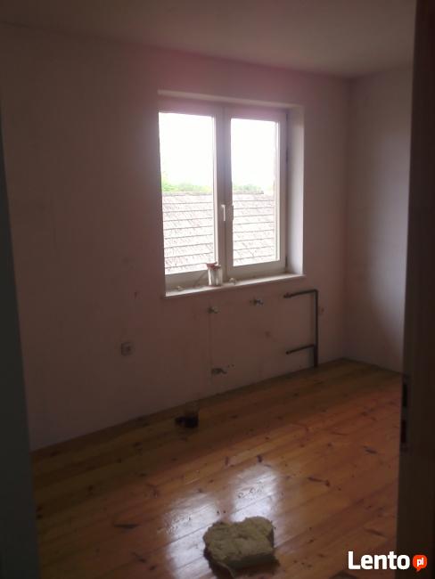 Dwa domy na jednej działce