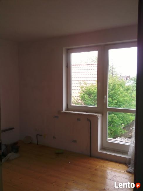 Dwa domy na jednej działce