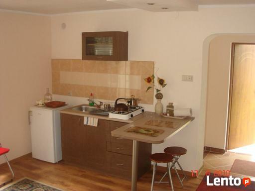 DOMEK, POKOJE GOSCINNE