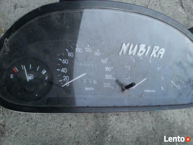 Daewoo Nubira - zestaw zegarów pulpitu