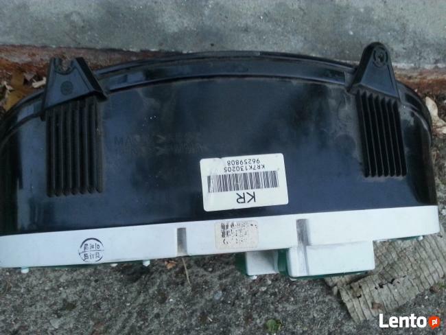 Daewoo Nubira - zestaw zegarów pulpitu