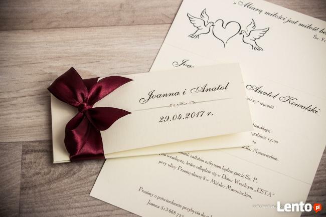 Klasyczne zaproszenia ślubne z kokardą
