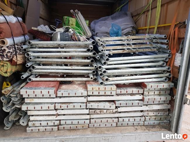 Tynkarze murarze ekipy budowlane transport przewóz sprzętu