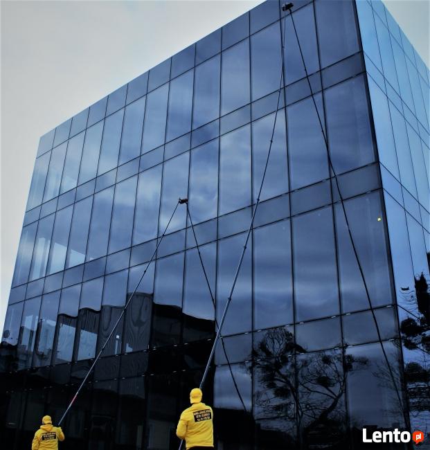 Mycie szyb, okien, przeszkleń, fasad wodą demineralizowaną