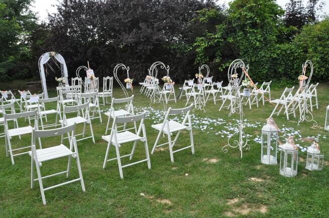 Krzesła plenerowe białe, wypożycze. 15 zł