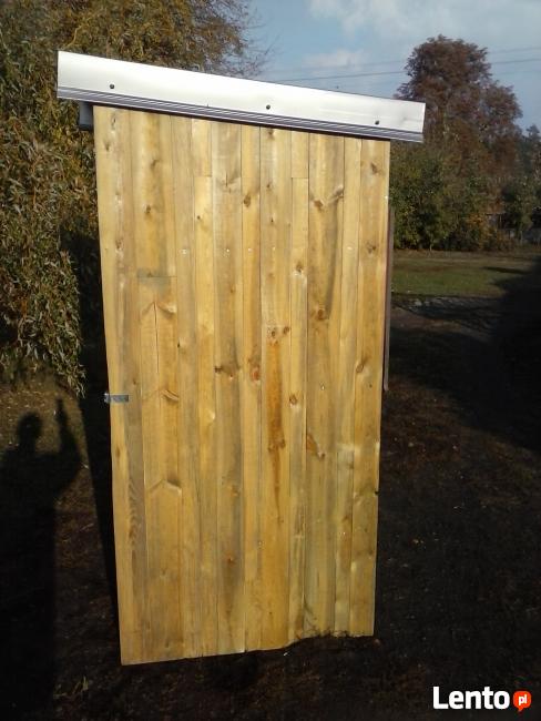 Toaleta drewniana ubikacja kibelek wychodek wc na budowę