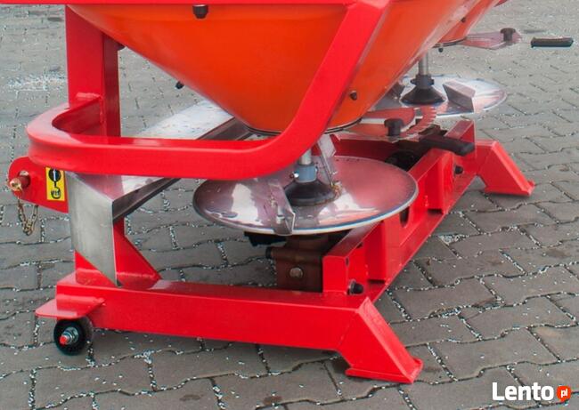 Rozsiewacz Nawozów Tornado 600L/850kg LIFT DEXWAL AGRO-ACTIV