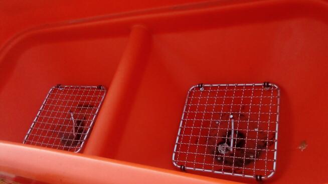 Rozsiewacz Nawozów Tornado 600L/850kg LIFT DEXWAL AGRO-ACTIV