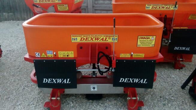 Rozsiewacz Nawozów Tornado 600L/850kg LIFT DEXWAL AGRO-ACTIV