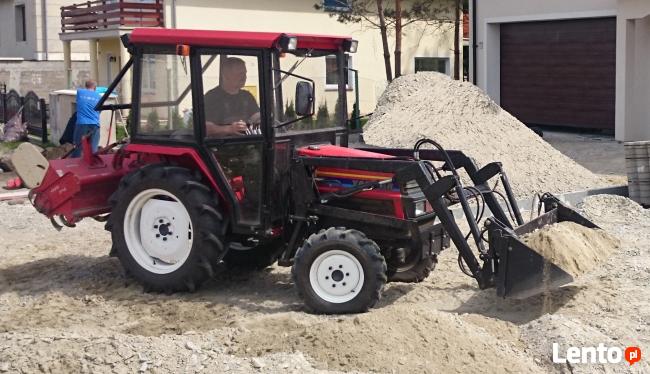 glebogryzarka miniciągnik prace ziemne