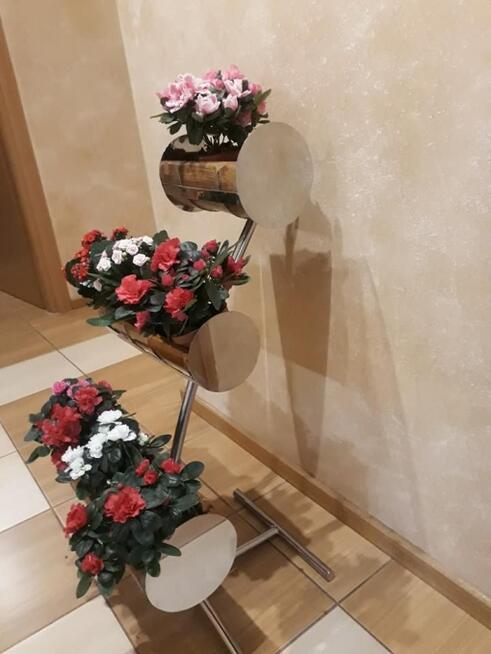 Kwietnik ze stali nierdzewnej z bambusowymi doniczkami