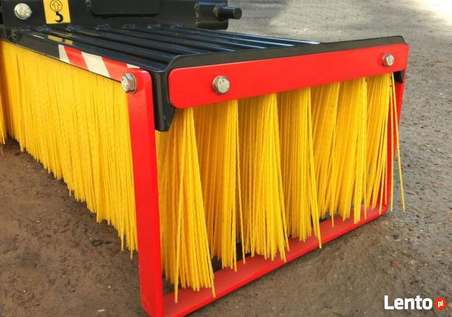 Zamiatarka szczotkowa ZL150 na widły wózka koparko ładowarki