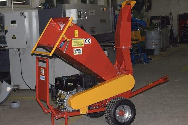 POLEXIM GTS-1500E, rębak - rozdrabniacz do gałęzi 15 kM