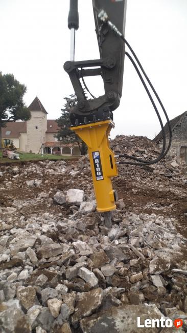 Młot hydrauliczny Arrowhead do koparek o masie 13-16 ton