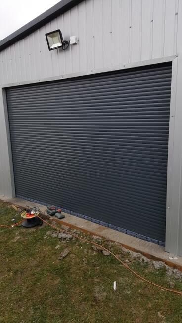 Bramy Rolowane-Sprzedaż-Montaż-Serwis