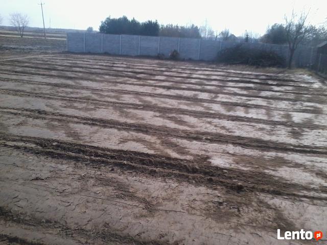 usługi koparką,koparko-ładowarką,wykopy,równanie,kucie