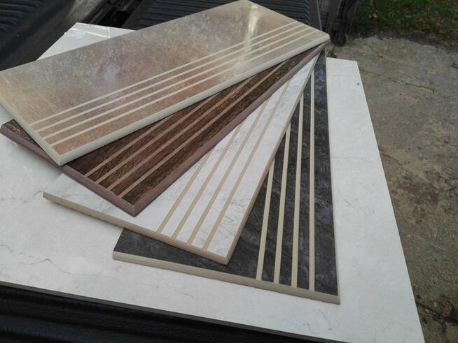 cokoły do orginalnych stopnic TECH-GRES