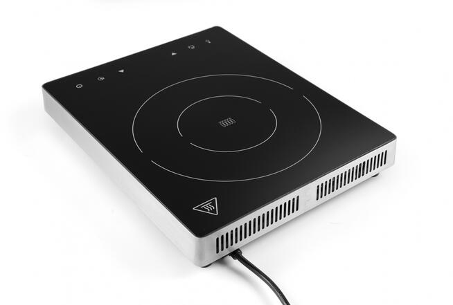 Elegancka kuchenka indukcyjna niska 2000W Hendi