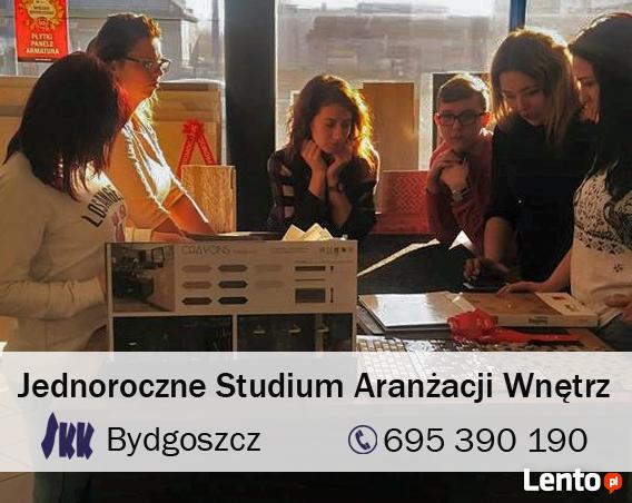 JEDNOROCZNE STUDIUM GRAFIKI KOMPUTEROWEJ