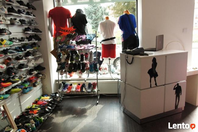 Wypżedarz ostatnich par obuwia