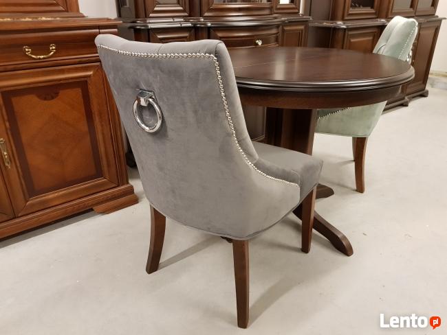 Krzesło pikowane z kołatką i pinezkami Nowe Glamour