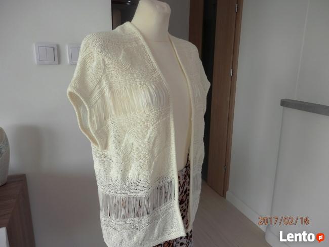 Blezer Kremowy Narzutka Kimono by UK 36