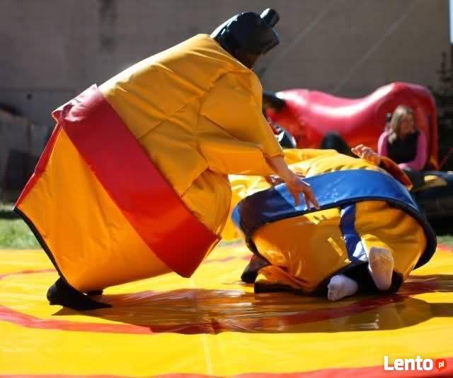 Stroje Sumo do walk na wynajem