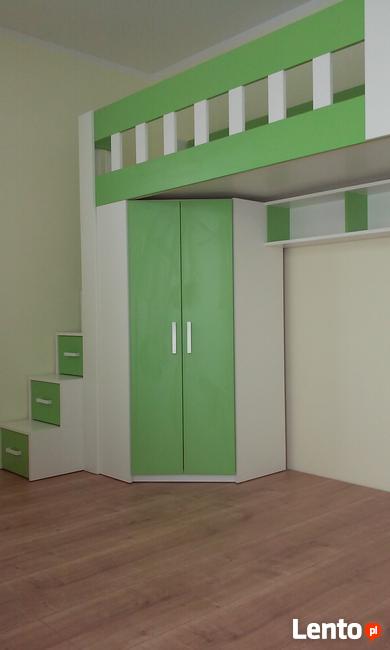 łózka na antresoli