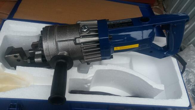 Nożyce do prętów zbrojeniowych do 20 mm firmy EPART.