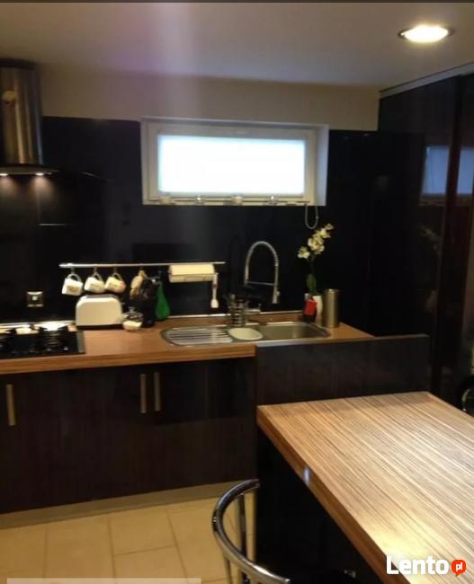 Duży dom 500m z miejscem na działalność