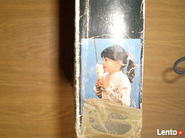 Radiotelefon z okresu PRL.