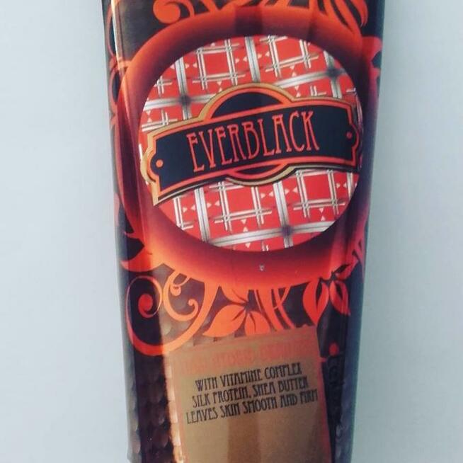 Kosmetyki do opalania w solarium ASTHER TUBY