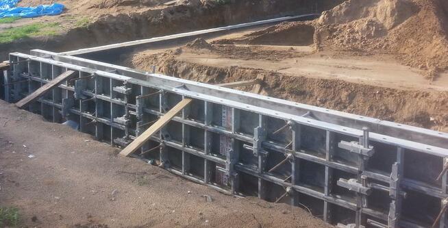 Wynajem rusztowań, szalunków ściennych