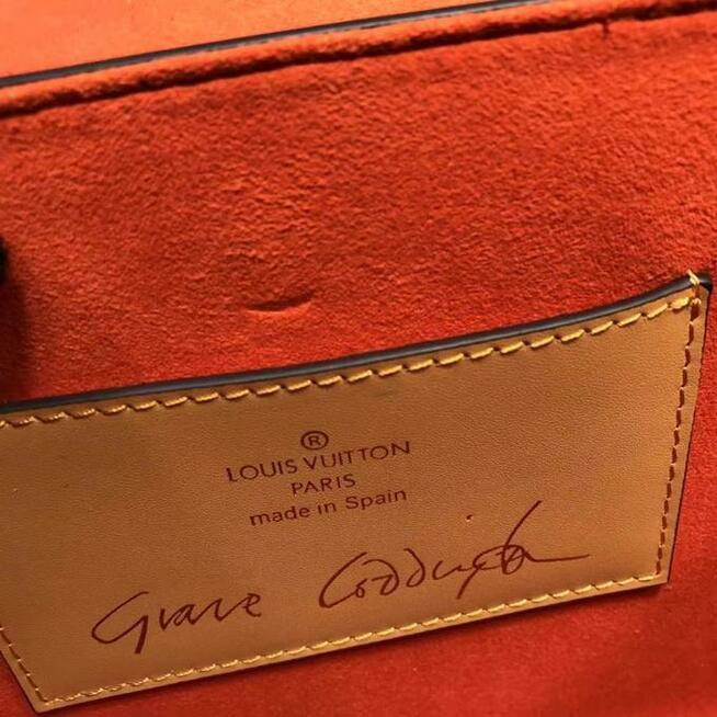 LOUIS VUITTON TWIST MM BAG GRACE CODDINGTON M44460