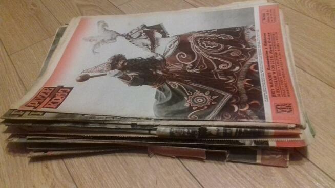 ,, Przekrój 20 nr, z 1948 r. i 3 nr. z 1961 r.