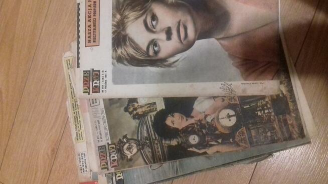 ,, Przekrój 20 nr, z 1948 r. i 3 nr. z 1961 r.