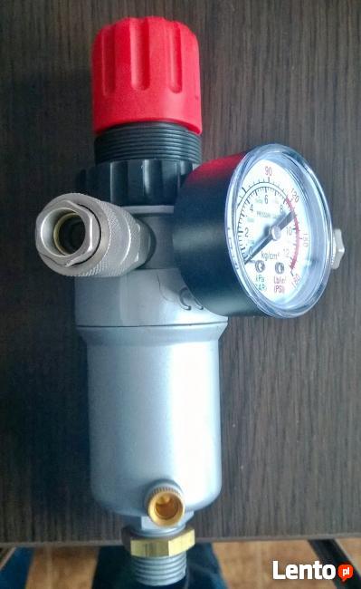 Reduktor ciśnienia 1/2 pionowy filtr na zbiornik