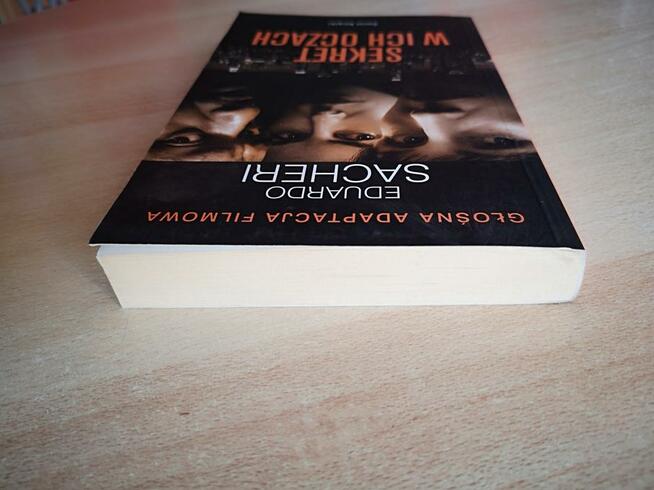 Sekret w ich oczach, Eduardo Sacheri - sprzedam książkę