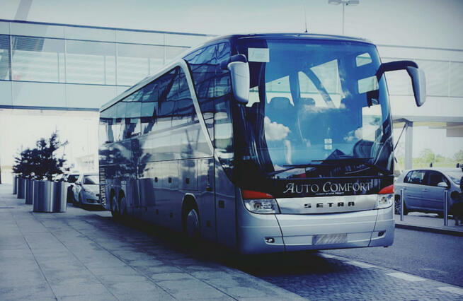 AUTOCOMFORT - TRANSPORT PASAŻERSKI