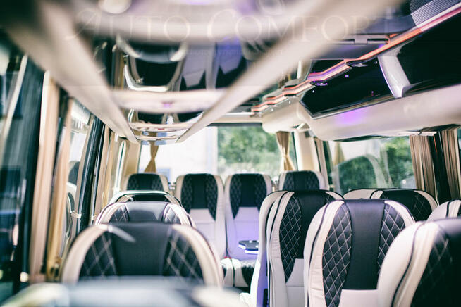 AUTOCOMFORT - TRANSPORT PASAŻERSKI