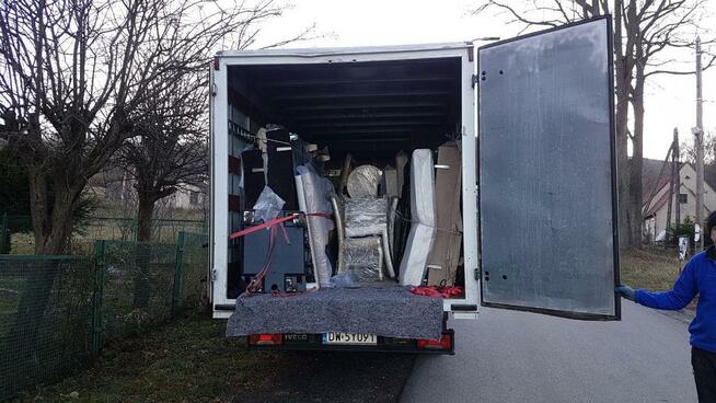 Przeprowadzki w całym kraju oraz UE