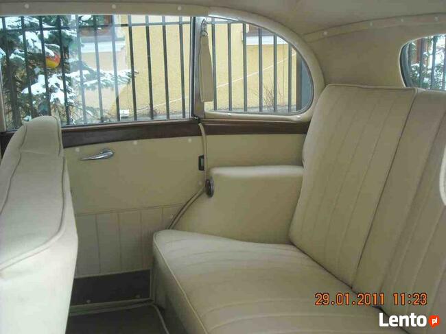 Samochody z klasą do ślubu w rozsądnej cenie